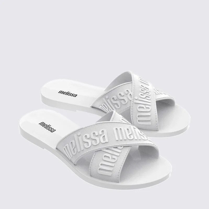 Melissas Slide white