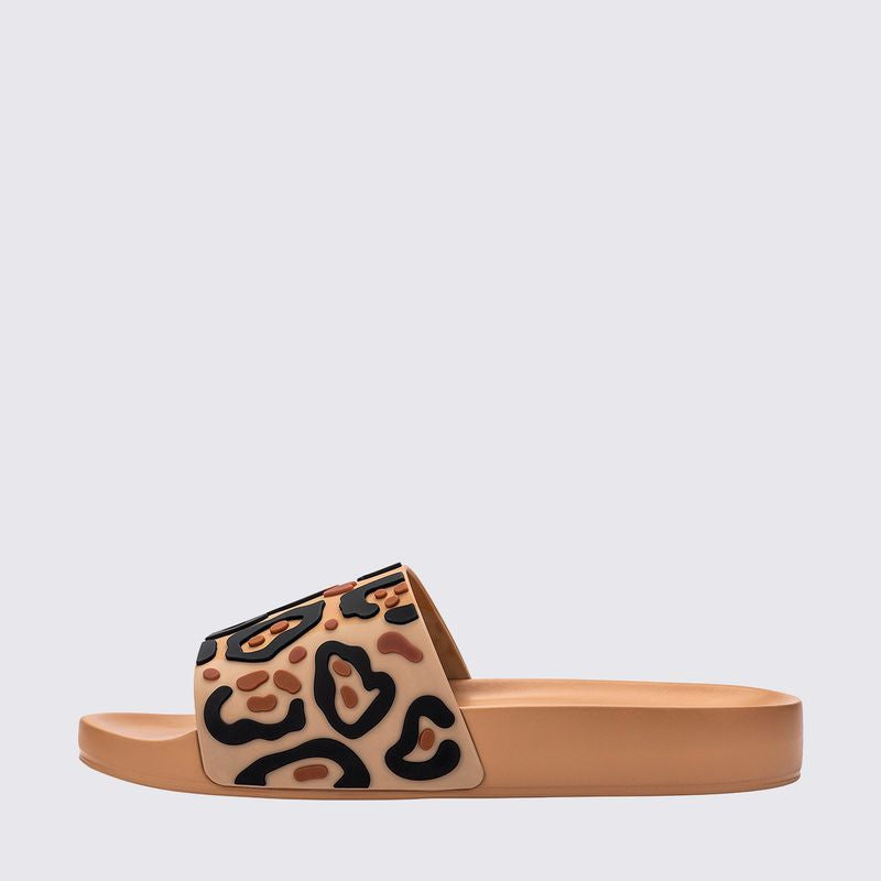 MELISSAS ANIMAL PRINT SLIDE beige/back