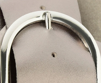 Flat Sandals with Crossed Straps and Silver Leather Buckle