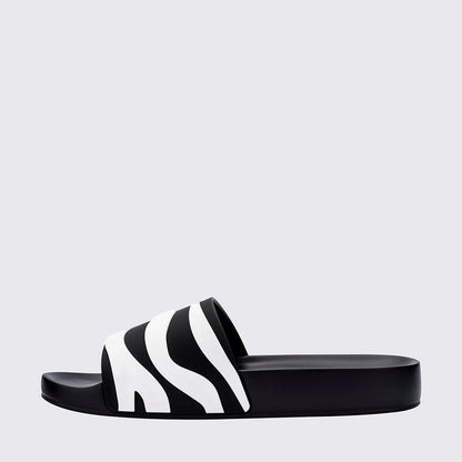 MELISSAS ANIMAL PRINT SLIDE black/white